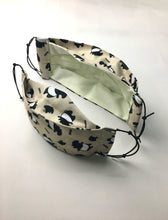 Load image into Gallery viewer, Artistic Face Mask - MUOC Print